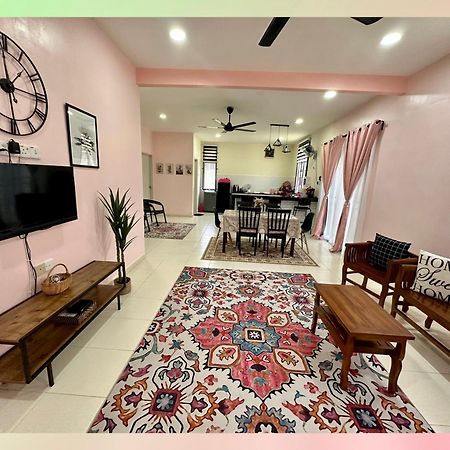 Cassaneyna Homestay 关丹 外观 照片